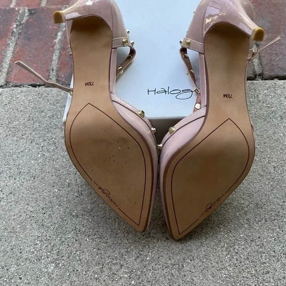 Brand new never worn blush colored Halogen heels - Picture 3 of 4